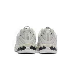 New Balance ML610TBA