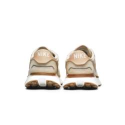 Nike W Phoenix Waffle FD2196-102