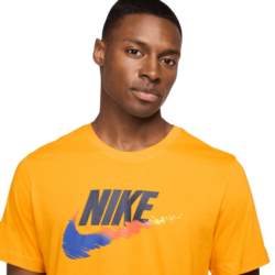 Nike M NSW TEE 6MO FTRA SP25 MENS HJ0568-739