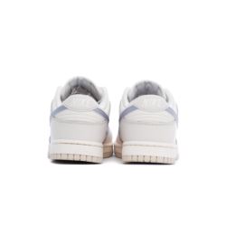 Nike W DUNK LOW ESS TREND DX5930-100